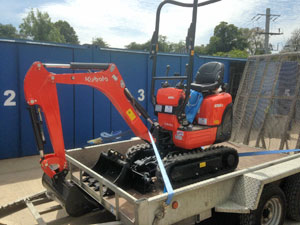 Kubota Mini Excavator available for hire from Didcot Plant